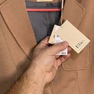 Elie Tahari Tan Blazer Women’s Blazer size 14 P2P 21” NWT